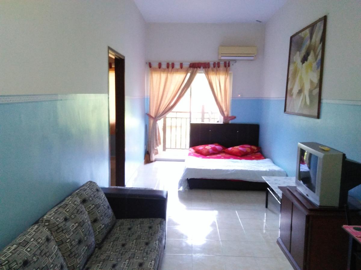 Kampong Kubu Gajah  Sanie Guest Room Suria A' Apartment, Bukit Merah Laketown Resort מראה חיצוני תמונה